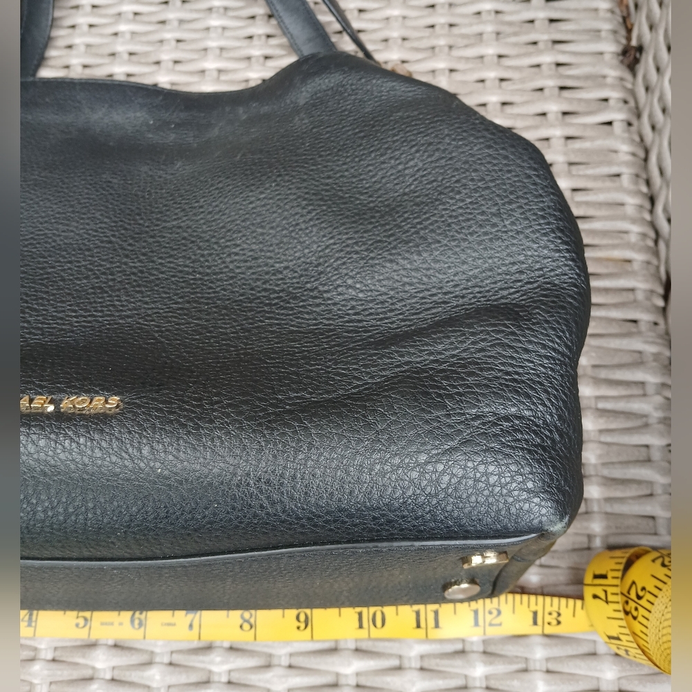 Michael Kors Black Pebbled Leather Shoulder Bag - Picture 10 of 16